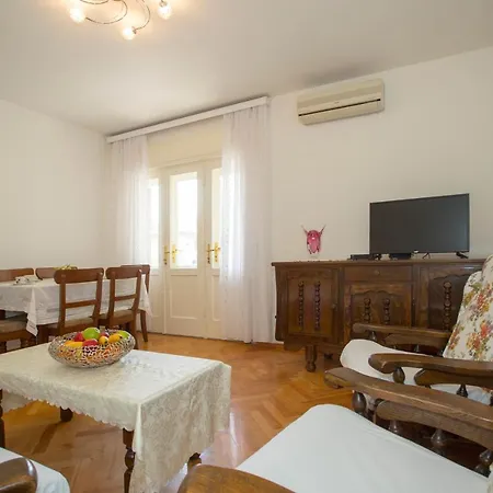 Sanja Apartmán